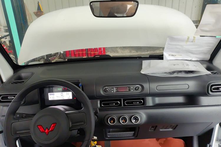 Used Wuling Zhiguang New Energy 2025 Comfort Model