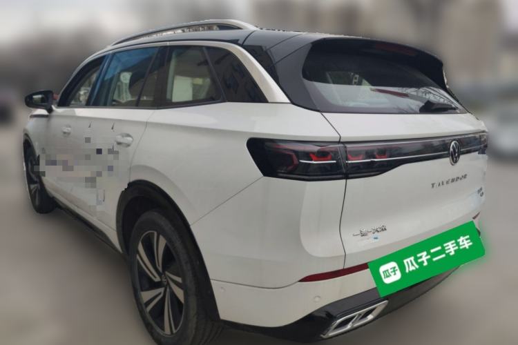 Used Volkswagen Tavendor 2024 380TSI All-Wheel Drive R-Line Cruise Edition Rear Left 45 Deg