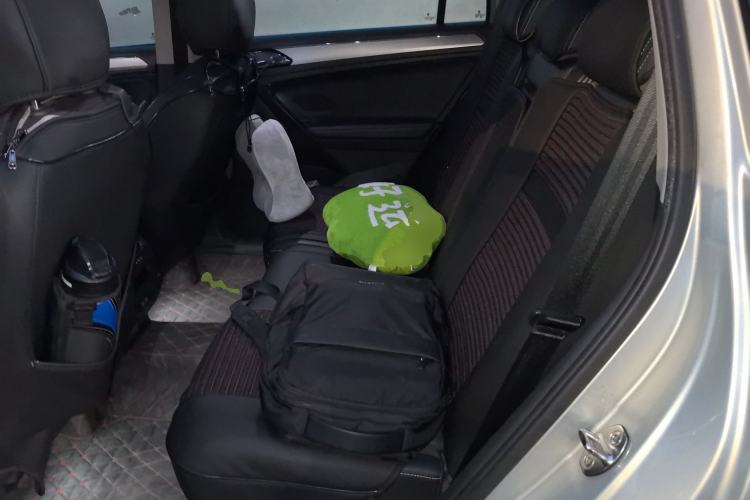 Used Volkswagen Tiguan L 2018 Facelift 330TSI Automatic Two-Wheel Drive Luxury Edition Left Rear Seat