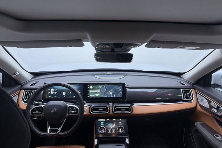 Used JETOUR Shanhai L7 2024 1.5T 120 km ULTRA 5-seater