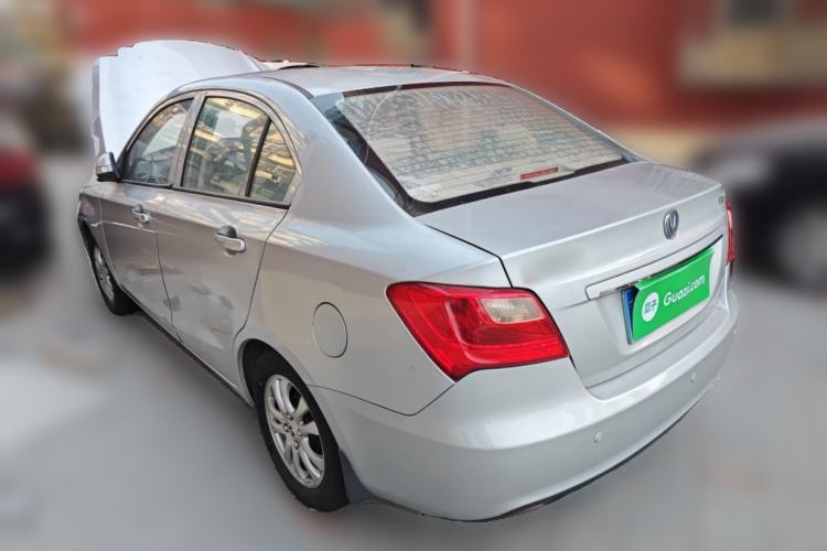 Used CHANGAN Alsvin V3 2012 1.3L Manual Luxury Version China IV Standard
