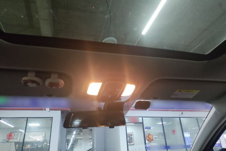 Used Hyundai Elantra 2022 1.5L CVT LUX Prestige Edition Headliner