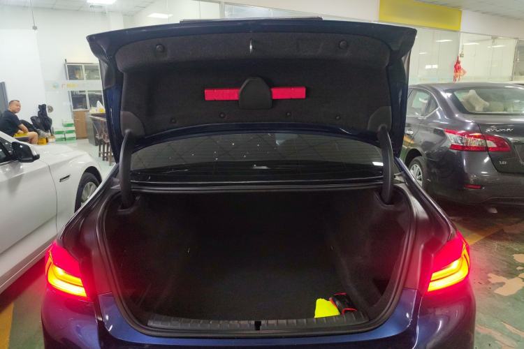 Used BMW 5 Series 2019 Restyled 525i M Sport Package