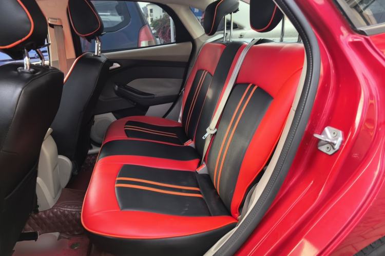 Used Ford Focus 2012 Sedan 1.6L Manual Comfort Model Left Rear Seat