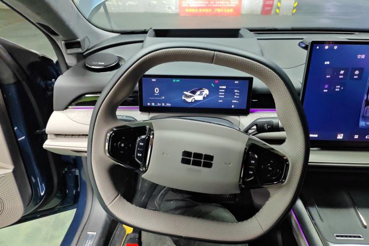 Used Geely Galaxy Galaxy 8 2025 130km EM-P Starship Edition
