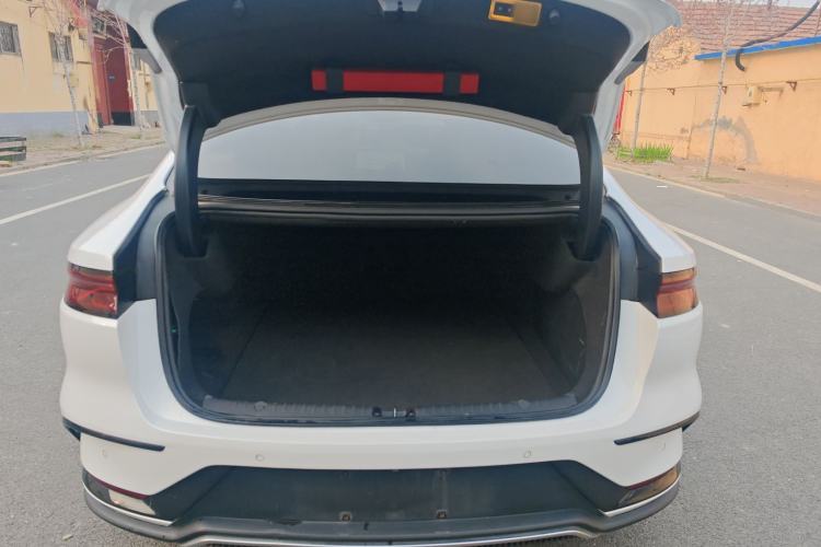 Used BYD Han 2022 DM-p 202km Four-Wheel Drive Flagship Model
