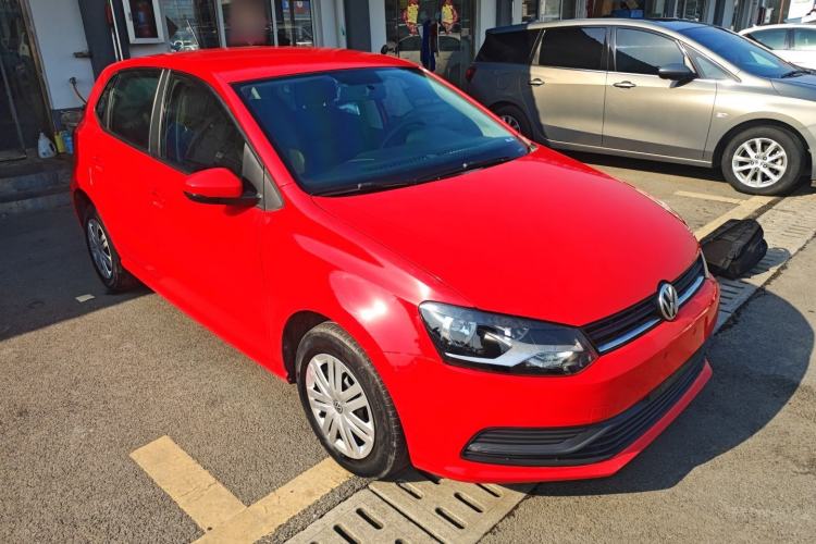 Used Volkswagen Polo 2014 1.4L Manual Fashion Edition