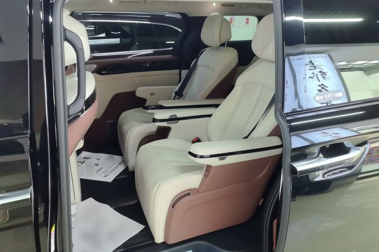 Used BYD Xia 2025 DM-i 1.5T 180km Beyond Edition Left Rear Seat