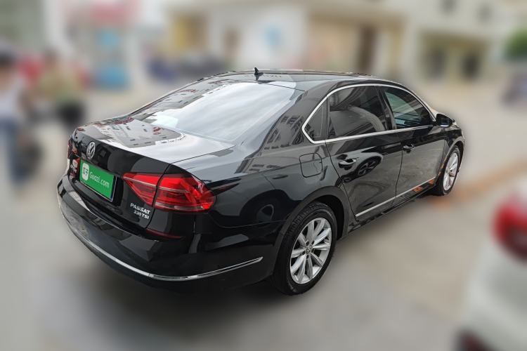 Used Volkswagen Passat 2017 330TSI DSG Luxury Edition Rear Right 45 Deg