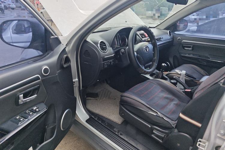 Used Haval H5 Classic 2013 Zhizun Edition 2.0T Manual 4x4 Progressive Model
