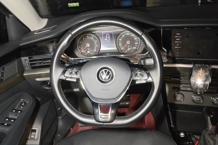 Used Volkswagen Passat 2021 330TSI Elite Edition
