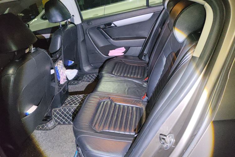 Used Volkswagen Magotan 2013 1.8TSI Premier Model
