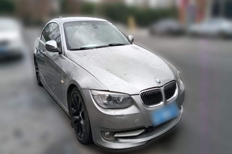 Used BMW 3 Series 2011 330i Convertible Coupe Front Right 45 Deg