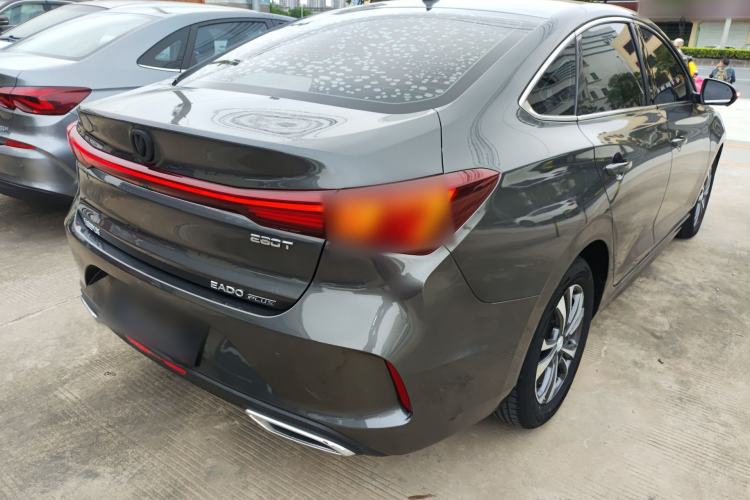 Used CHANGAN Eado 2022 PLUS Blue Whale NE 1.4T GDI DCT Prestige Edition
