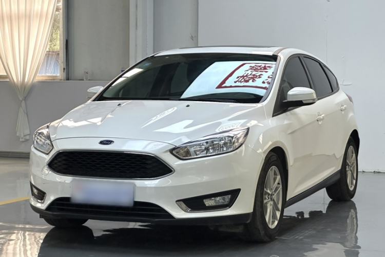 Used Ford Focus 2015 Hatchback EcoBoost 125 Automatic Supreme Style Edition