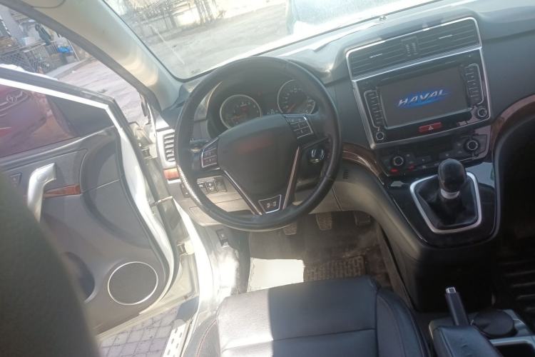 Used Haval H6 2014 Sport Version 1.5T Manual Two-Wheel Drive Elite Edition
