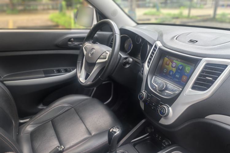 Used CHANGAN CS35 2016 1.6L Manual Luxury Model China V Standard Interior 11