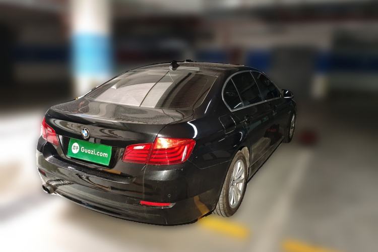 Used BMW 5 Series 2017 520Li Elegant Edition Rear Right 45 Deg