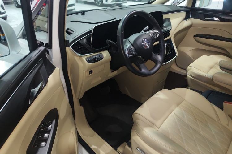 Used Buick GL8 2022 ES Land Cruiser 653T Luxury Model