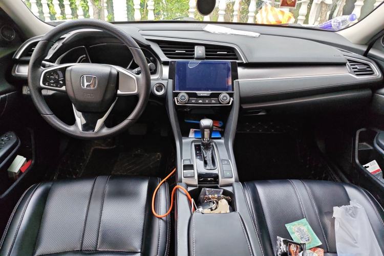 Used Honda Civic 2016 220TURBO CVT Luxury Edition
