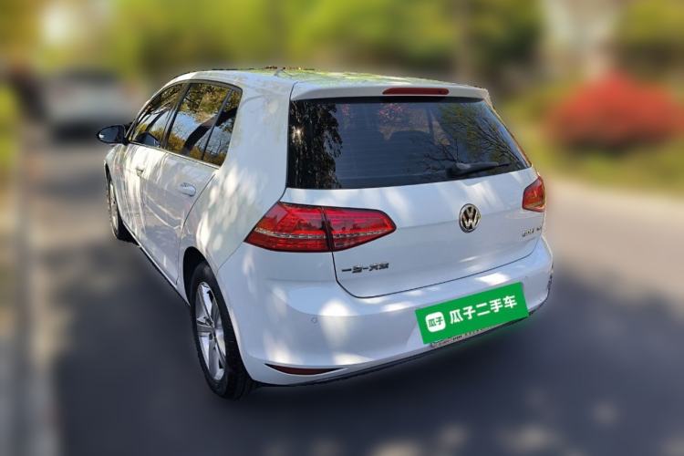 Used Volkswagen Golf 2016 230TSI Automatic Comfort Version Rear Left 45 Deg