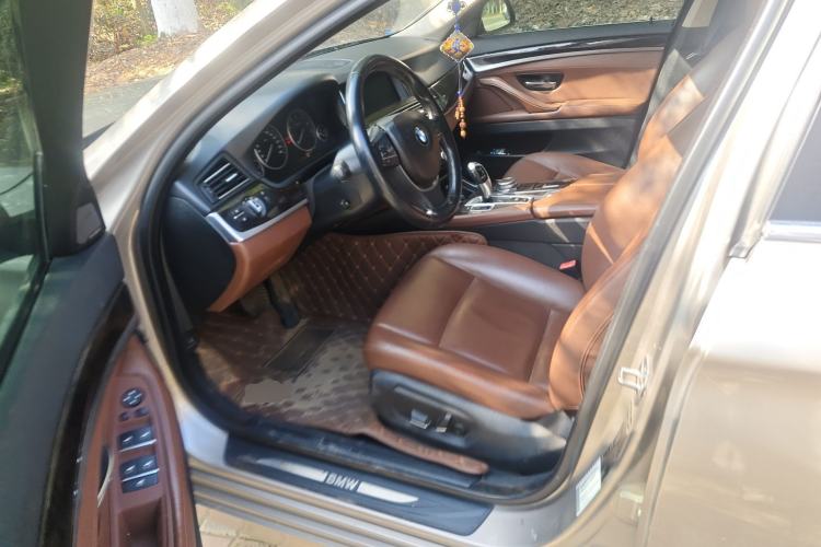 Used BMW 5 Series 2014 528Li Luxury Design Package
