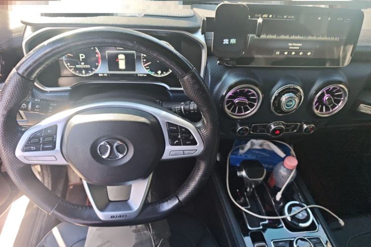 Used BAIC Off-Road BJ40 2019 2.3T Automatic Four-Wheel Drive Urban Hunter Edition Premium Model China VI Emission Standard
