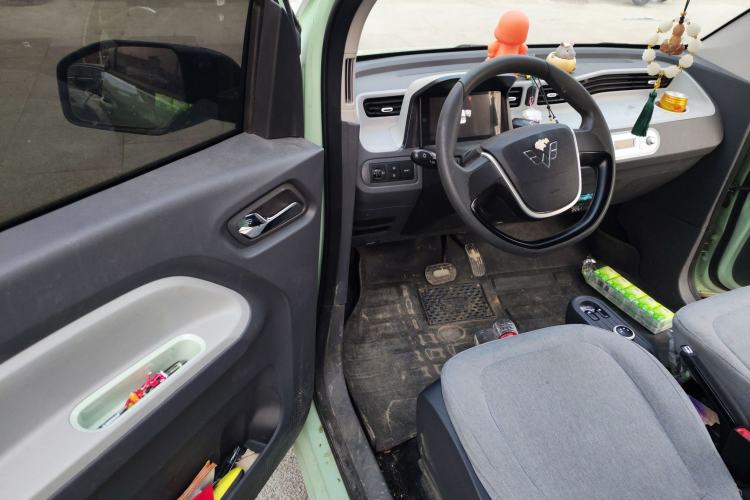 Used Wuling Hongguang MINIEV 2021 Macaron Premium Model – Lithium Iron Phosphate