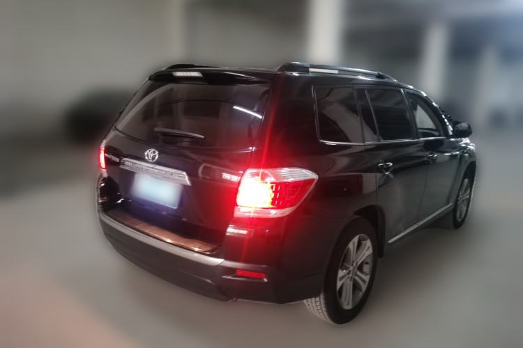 Used Toyota Highlander 2013 2.7L Two-Wheel Drive 7-Seater Zijin Edition Rear Right 45 Deg