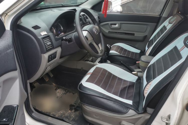 Used BAIC Weiwang M20 2017 1.5L M20S Basic Version DAM15DL
