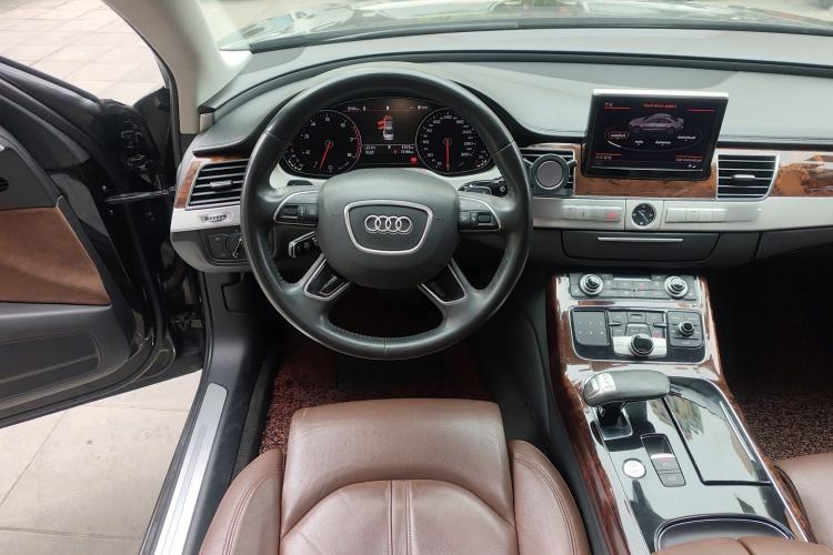Used Audi A8 2013 A8L 30 FSI Comfort Model
