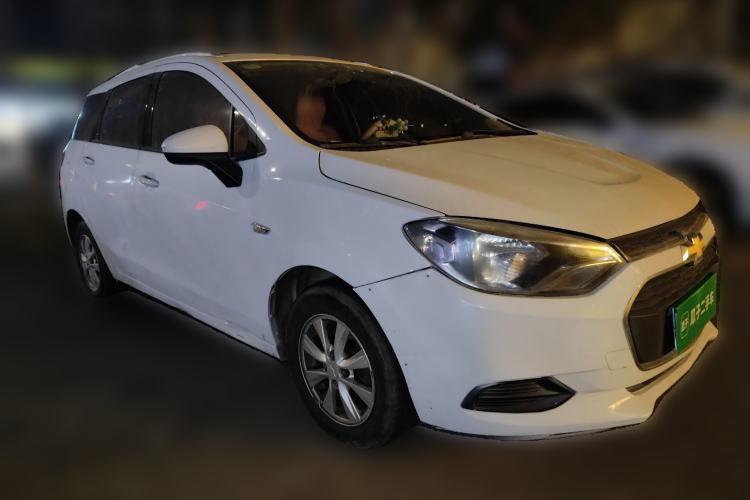 Used Chevrolet Lova RV 2016 1.5L Automatic Comfort Edition
