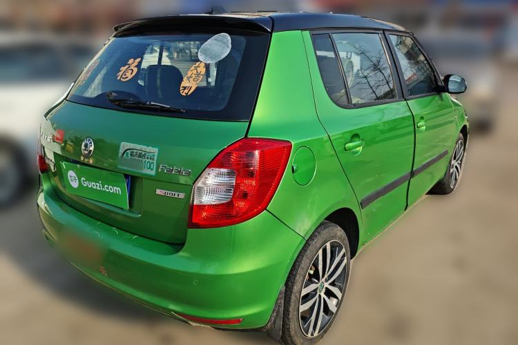 Used Skoda Fabia 2012 1.6L Automatic Sport Edition Rear Right 45 Deg