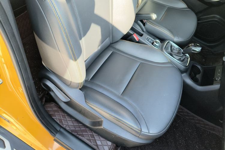 Used Dongfeng Aeolus AX4 2017 1.4T DCT Trendy Edition