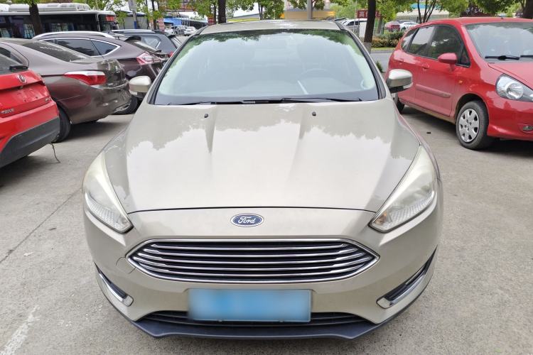 Used Ford Focus 2017 Sedan 1.6L Manual Fashion Edition Smart Drive Version