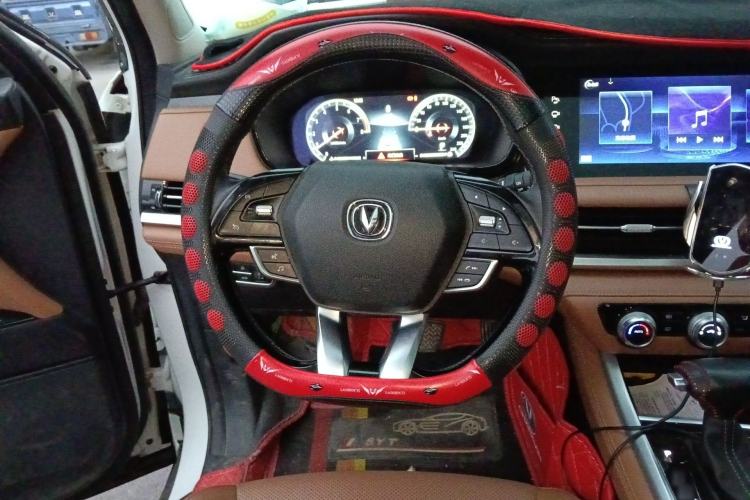 Used CHANGAN CS95 2021 2.0T Two-Wheel Drive Luxury Version Steering Wheel