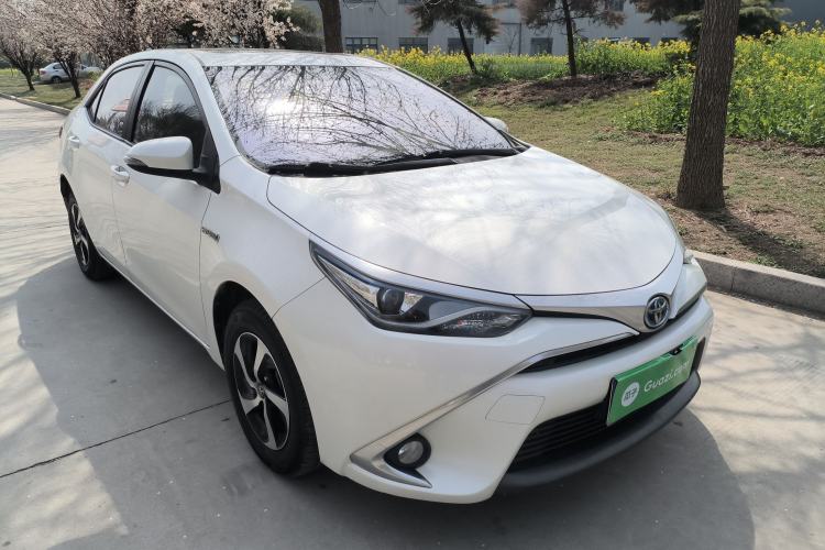 Used Toyota Levin 2017 Revised Dual-Engine 1.8H GS E-CVT Elite Sunroof Version China V Standard
