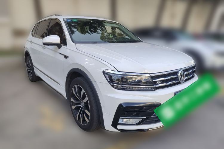 Used Volkswagen Tiguan L 2020 330TSI Automatic Two-Wheel Drive R-Line Flagship Version China VI Standard
