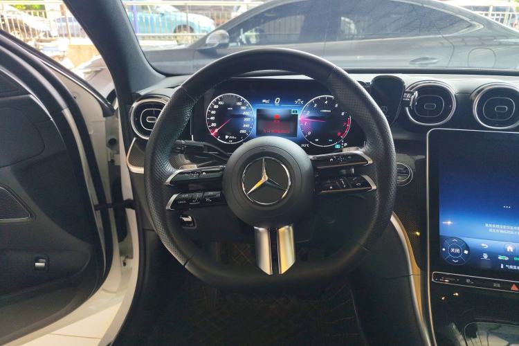 Used Mercedes-Benz C-Class 2023 Revised C 200 L Sport Edition Steering Wheel