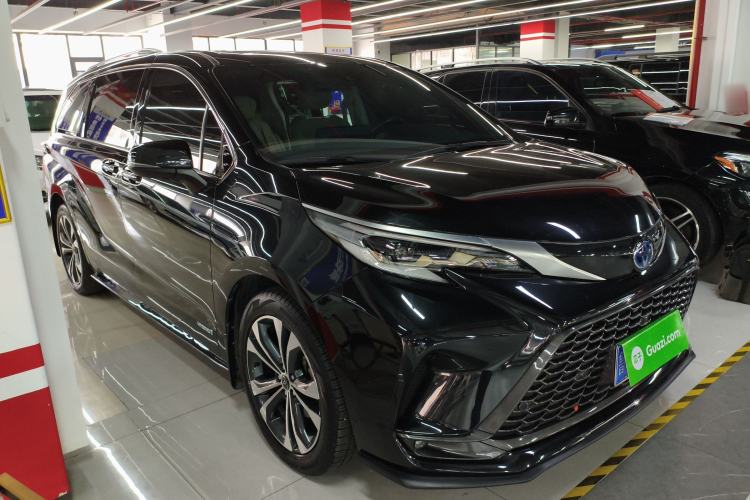 Used Toyota Granvia 2022 2.5L Hybrid Prestige Edition