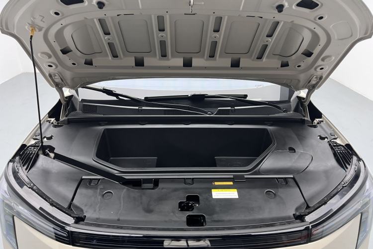 Used Dongfeng NAMMI 06 2025 471 Ultra Interior 9