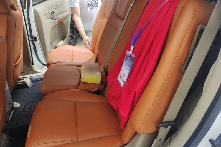 Used Volvo XC90 2012 Revised Version 2.5T Luxury Edition Left Rear Seat