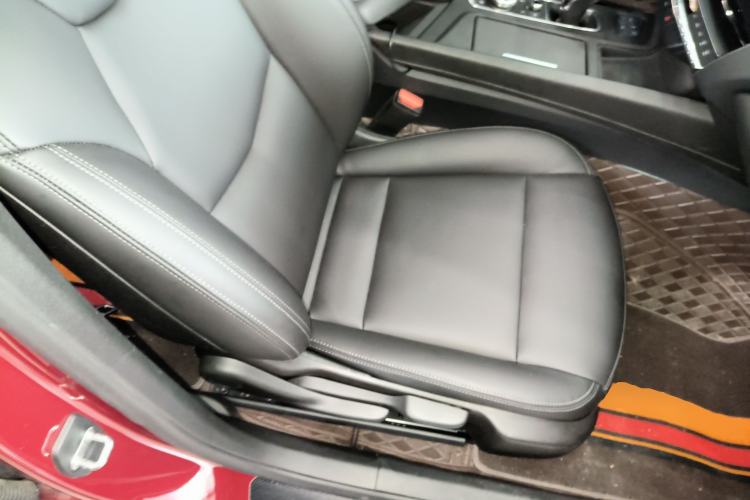 Used Cadillac CT5 2020 28T Fashion Edition Right Front Seat