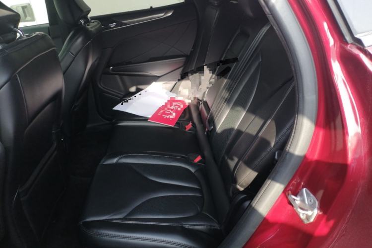 Used Lincoln MKC 2016 2.0T Two-Wheel Drive Deluxe Edition
