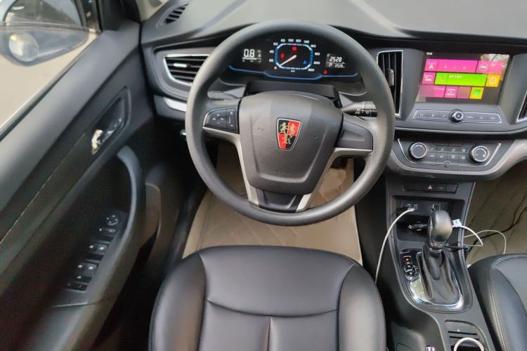 Used Roewe 360 2015 1.5L Automatic Luxury Edition
