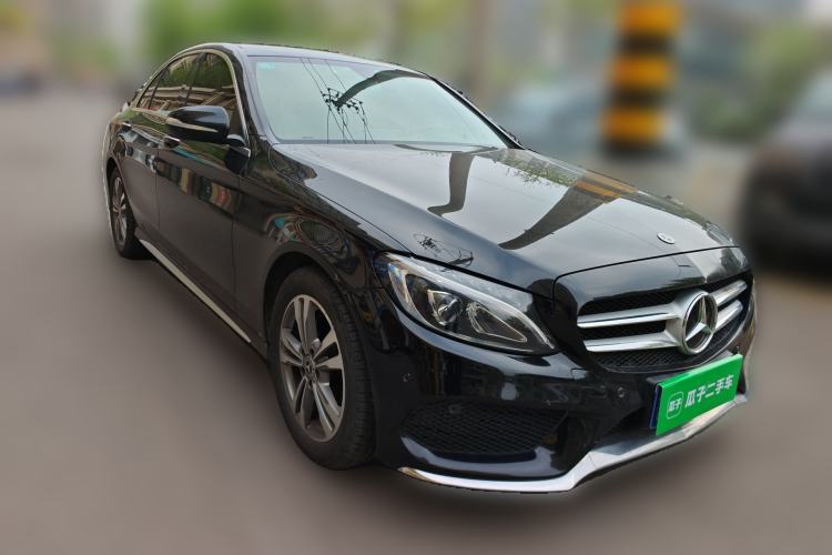 Used Mercedes-Benz C-Class 2018 C 200 L Sport Edition Front Right 45 Deg