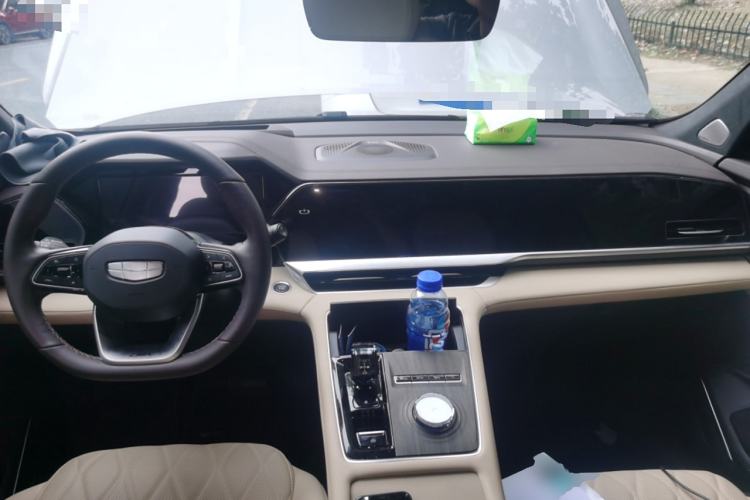 Used Geely Auto Monjaro L 2025 Dongfang Yao 2.0TD Automatic Lanxing Edition
