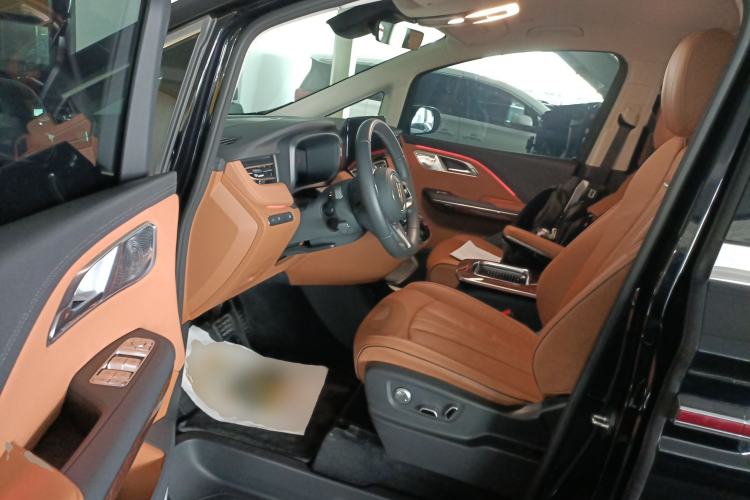 Used Hongqi HQ9 PHEV 2024 2.0T Four-Wheel Drive Luxury Edition Driver Seat