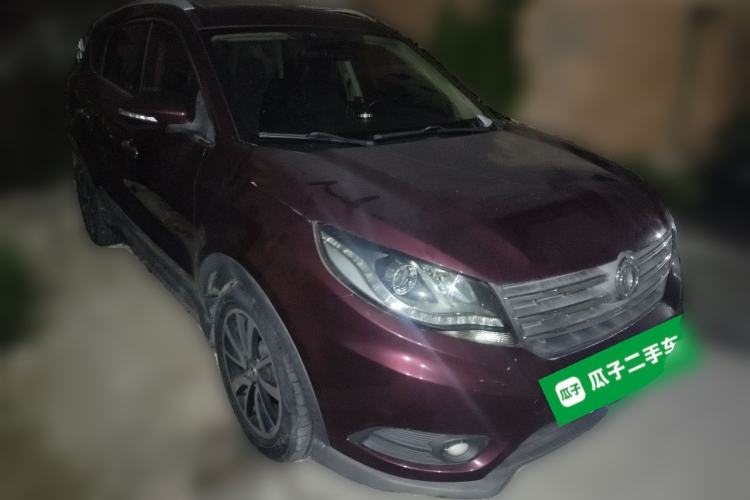 Used Dongfeng Fengon 580 2016 1.5T CVT Luxury Model Front Right 45 Deg