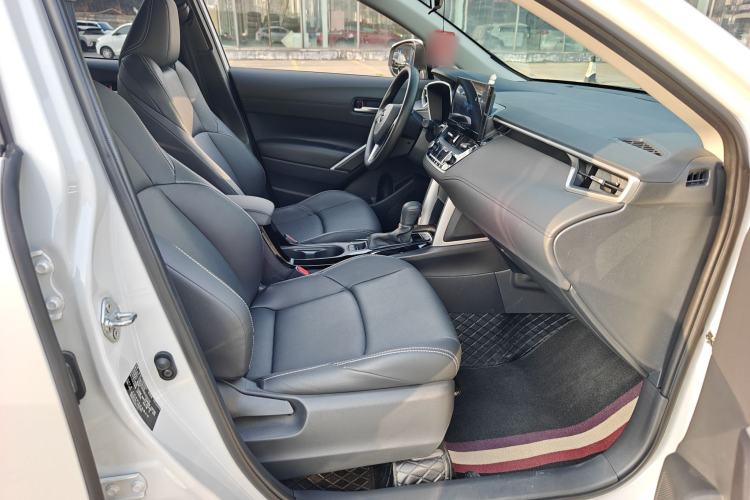 Used Toyota FRONTLANDER 2024 2.0L CVT Luxury Edition